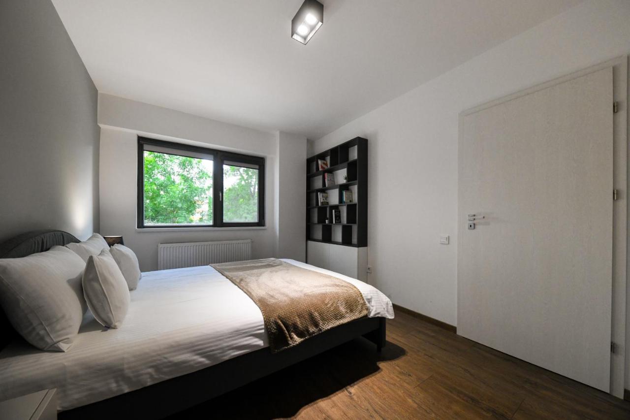 Modern Apartment In A Quiet Area 클루지나포카 외부 사진